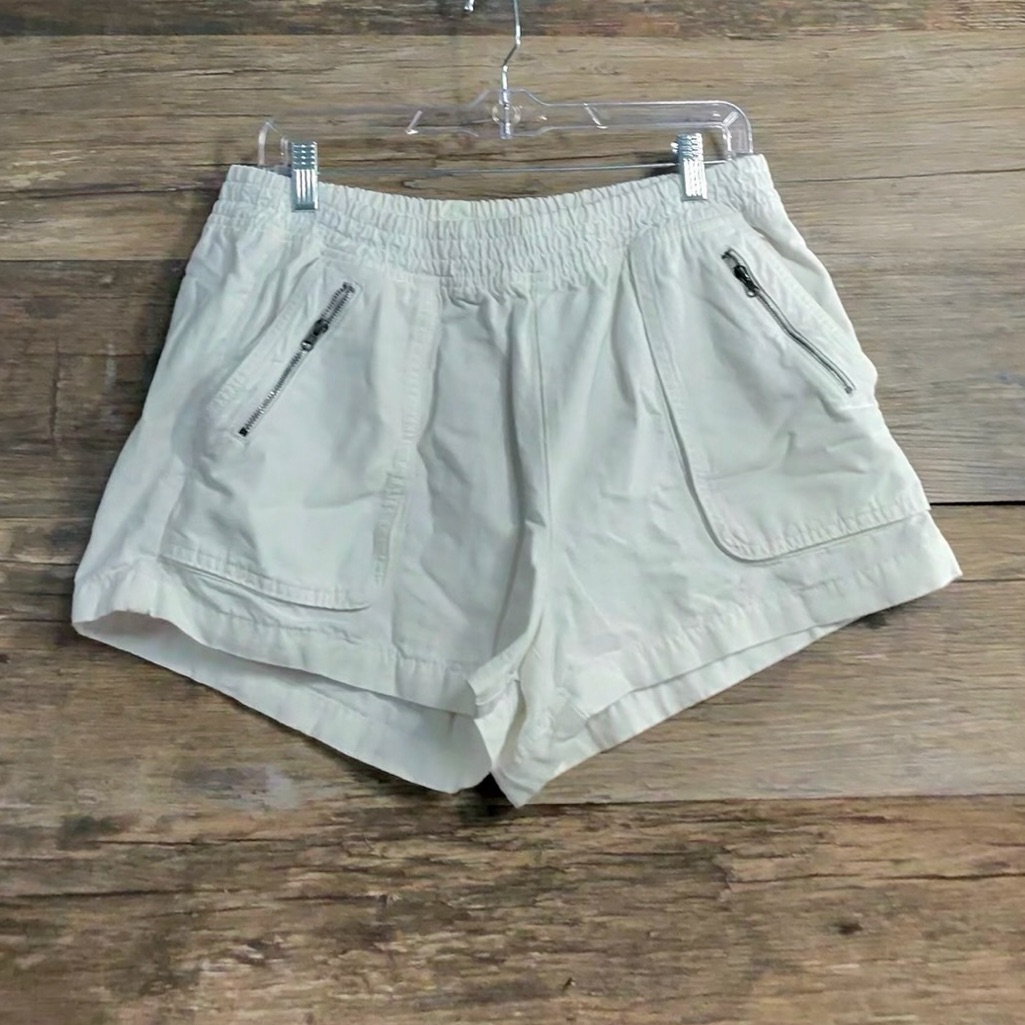 Aerie Women's White Cargo Shorts